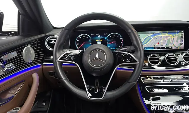 Mercedes-Benz E-Class 2022 3.0 автомат (гидро), миниатюра 12