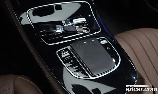 Mercedes-Benz E-Class 2022 3.0 автомат (гидро), миниатюра 9