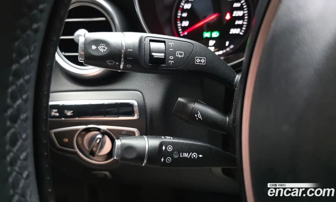 Mercedes-Benz GLC-Class 2016 2.1 автомат (гидро), фото 17 Mercedes-Benz GLC-Class 2016 2.1 автомат (гидро), фото 17
