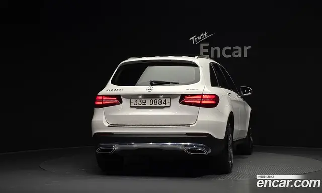 Mercedes-Benz GLC-Class 2016 2.1 автомат (гидро), миниатюра 4 Mercedes-Benz GLC-Class 2016 2.1 автомат (гидро), миниатюра 4