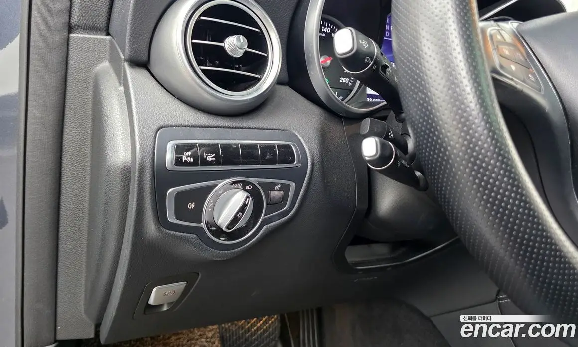 Mercedes-Benz GLC-Class 2016 2.1 автомат (гидро), фото 16 Mercedes-Benz GLC-Class 2016 2.1 автомат (гидро), фото 16