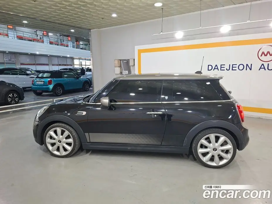 Mini Cooper 2020 2.0 автомат (гидро), фото 3 Mini Cooper 2020 2.0 автомат (гидро), фото 3