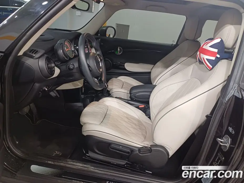 Mini Cooper 2020 2.0 автомат (гидро), фото 8 Mini Cooper 2020 2.0 автомат (гидро), фото 8