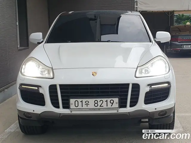 Porsche Cayenne 2007 4.8 автомат (гидро), миниатюра 3