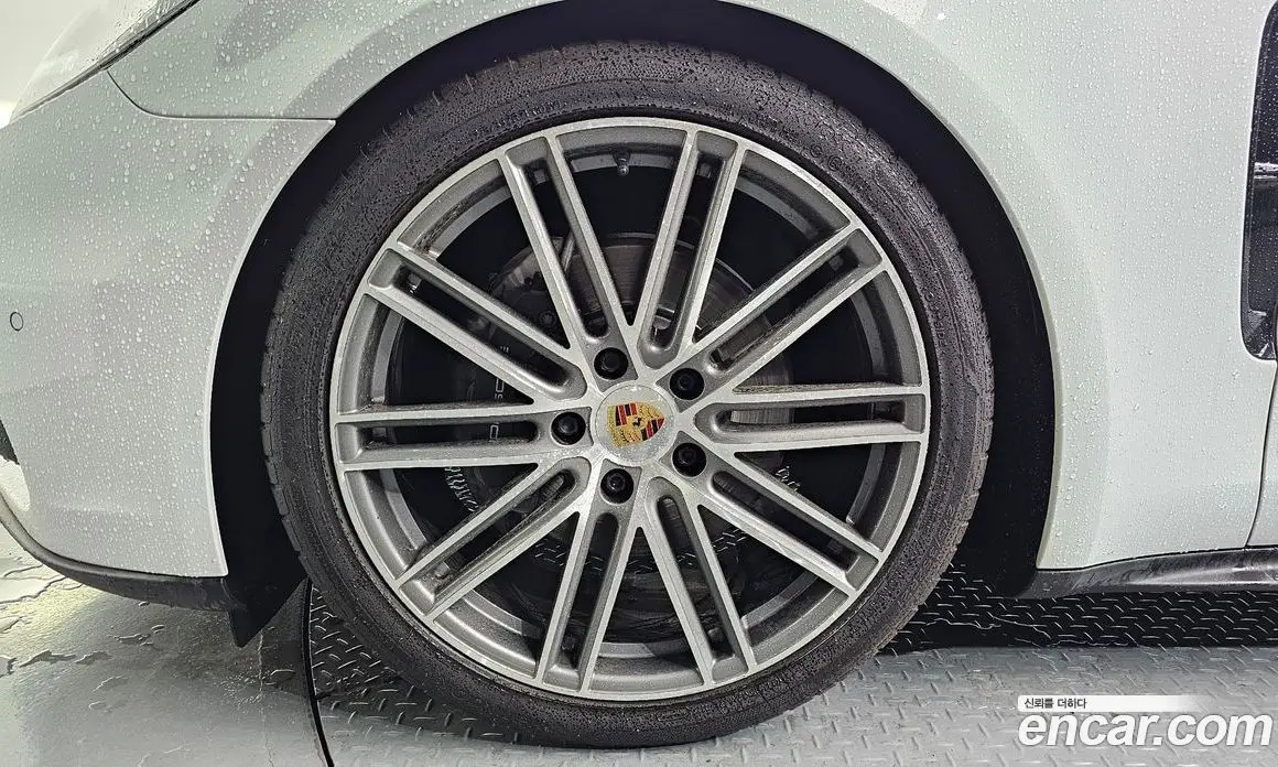 Porsche Panamera 2018 3.0 автомат (гидро), фото 5 Porsche Panamera 2018 3.0 автомат (гидро), фото 5