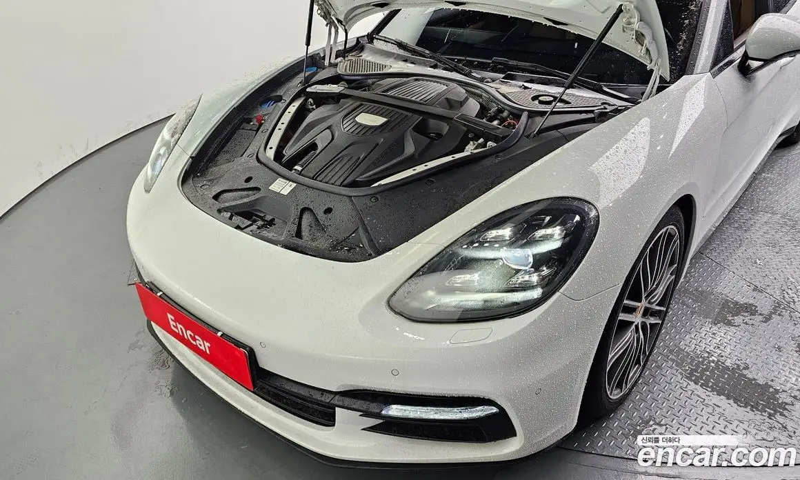 Porsche Panamera 2018 3.0 автомат (гидро), фото 6 Porsche Panamera 2018 3.0 автомат (гидро), фото 6