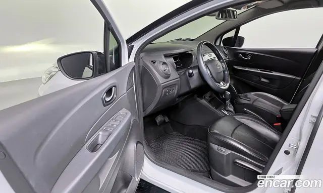 Renault (Samsung) QM3 2018 1.5 автомат (гидро), миниатюра 11