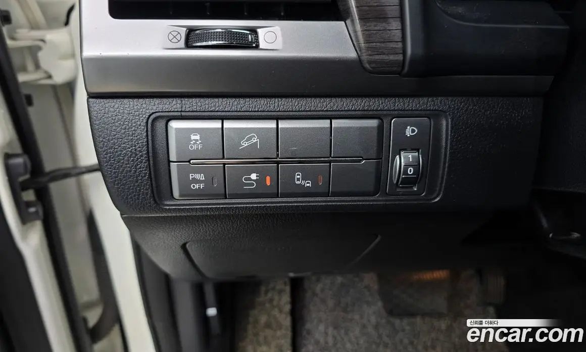 SsangYong Rexton 2019 2.2 автомат (гидро), фото 16