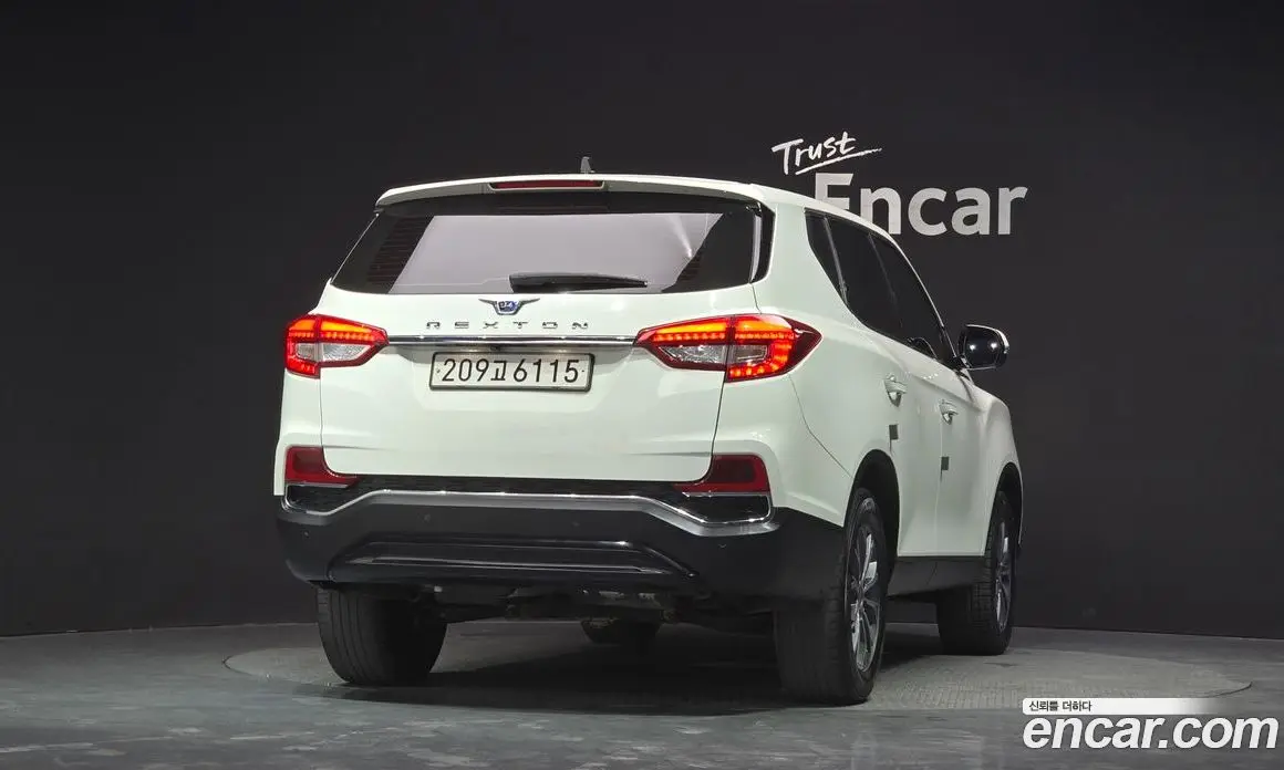SsangYong Rexton 2019 2.2 автомат (гидро), фото 4