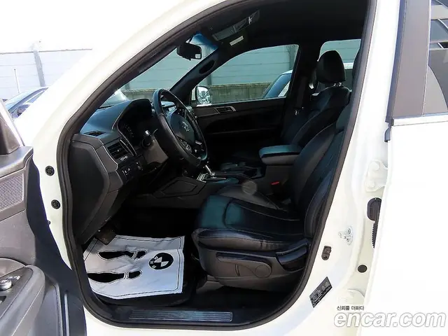 SsangYong Rexton 2021 2.2 автомат (гидро), миниатюра 5 SsangYong Rexton 2021 2.2 автомат (гидро), миниатюра 5