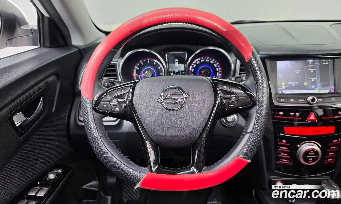 SsangYong TIBOLI 2016 1.6 автомат (гидро), фото 15