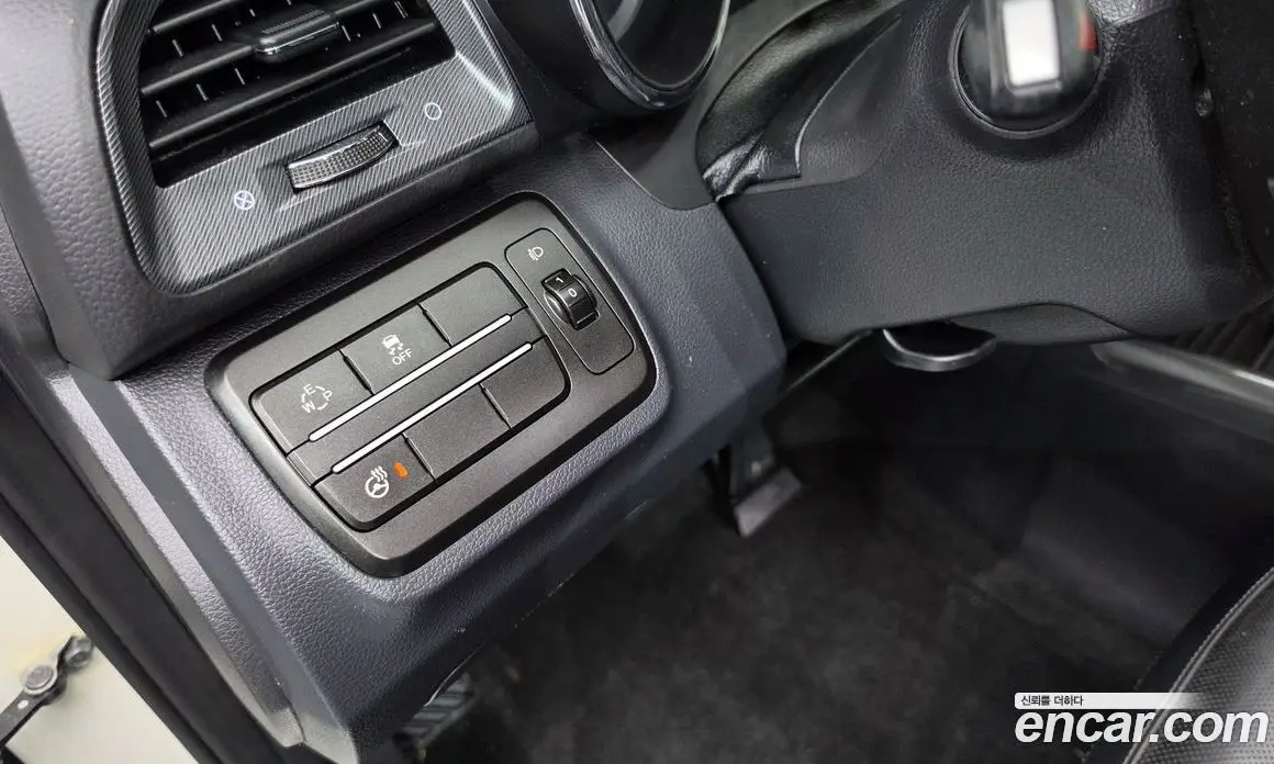 SsangYong TIBOLI 2016 1.6 автомат (гидро), фото 19