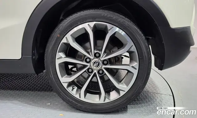 SsangYong TIBOLI 2016 1.6 автомат (гидро), миниатюра 5