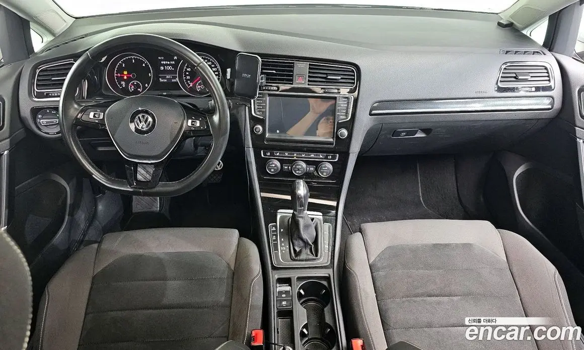 Volkswagen Golf 2014 2.0 автомат (гидро), фото 7 Volkswagen Golf 2014 2.0 автомат (гидро), фото 7