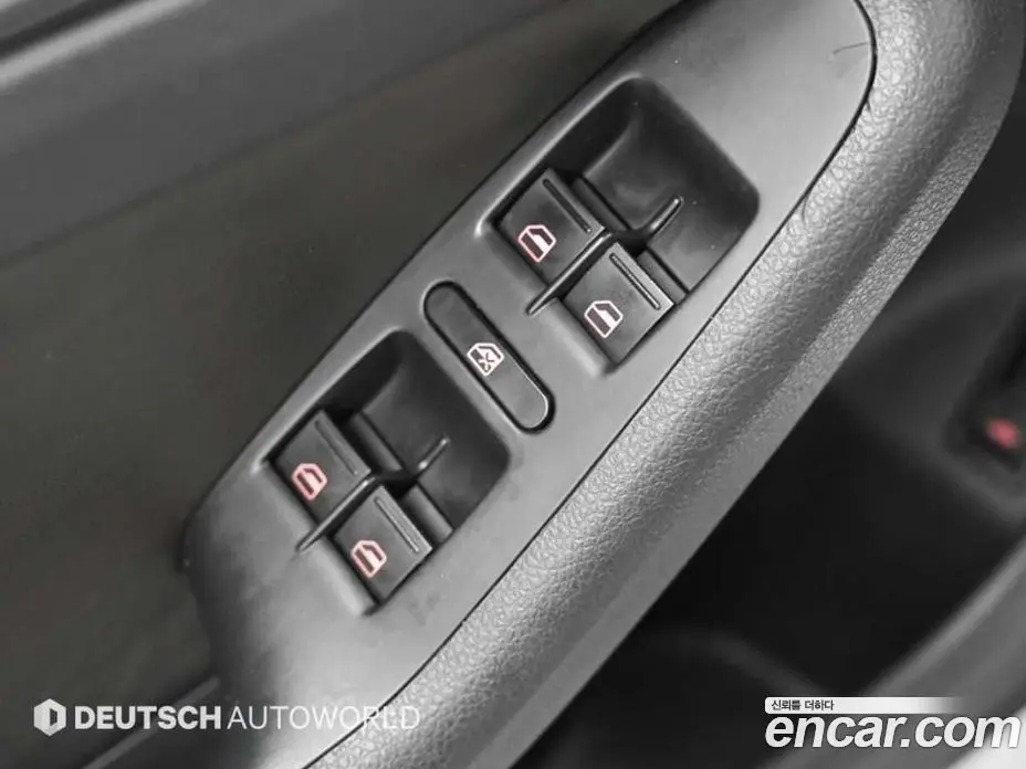 Volkswagen Jetta 2011 2.0 автомат (гидро), фото 15