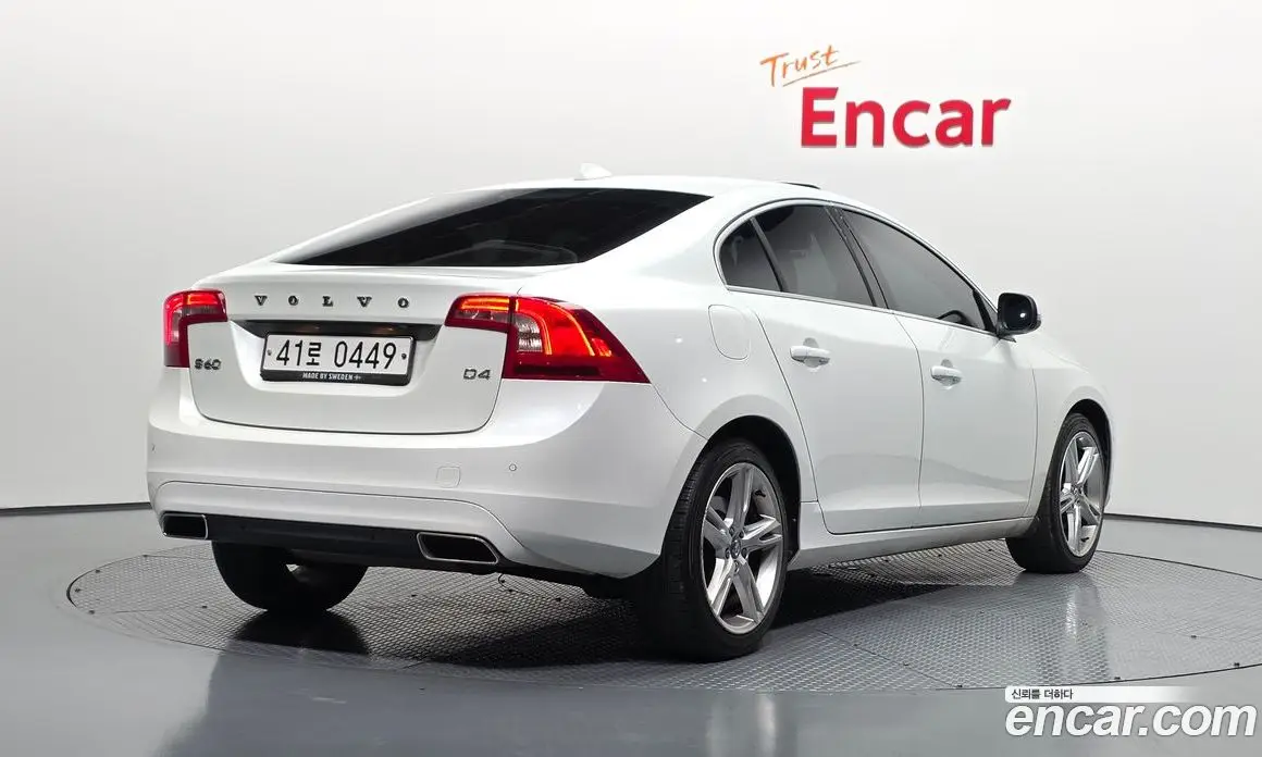 Volvo S60 2016 2.0 автомат (гидро), фото 2 Volvo S60 2016 2.0 автомат (гидро), фото 2