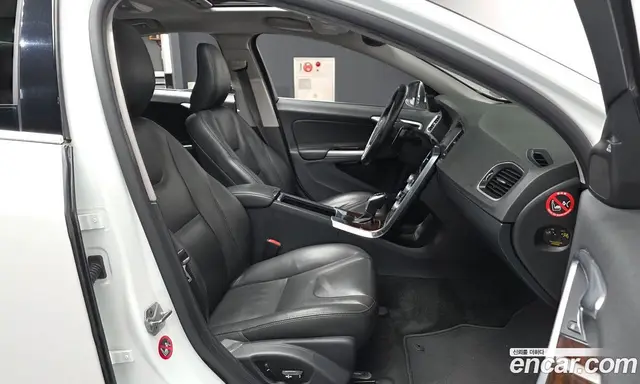 Volvo S60 2016 2.0 автомат (гидро), миниатюра 11 Volvo S60 2016 2.0 автомат (гидро), миниатюра 11