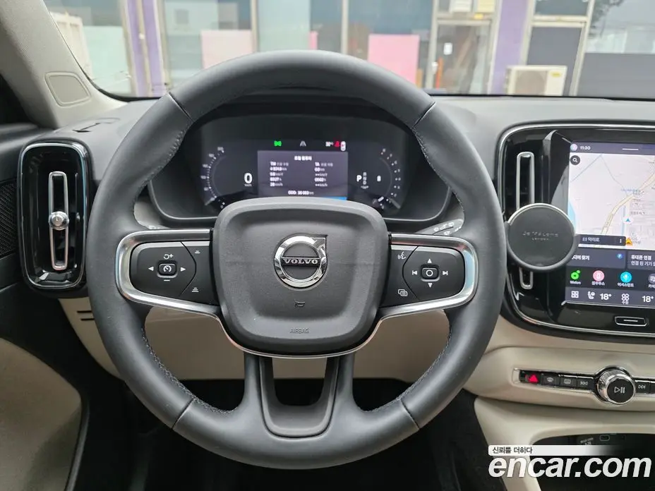 Volvo XC40 2022 2.0 автомат (гидро), фото 16 Volvo XC40 2022 2.0 автомат (гидро), фото 16