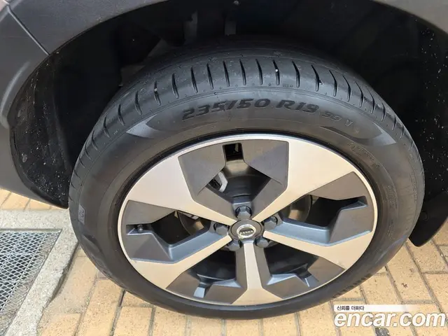 Volvo XC40 2022 2.0 автомат (гидро), миниатюра 5 Volvo XC40 2022 2.0 автомат (гидро), миниатюра 5