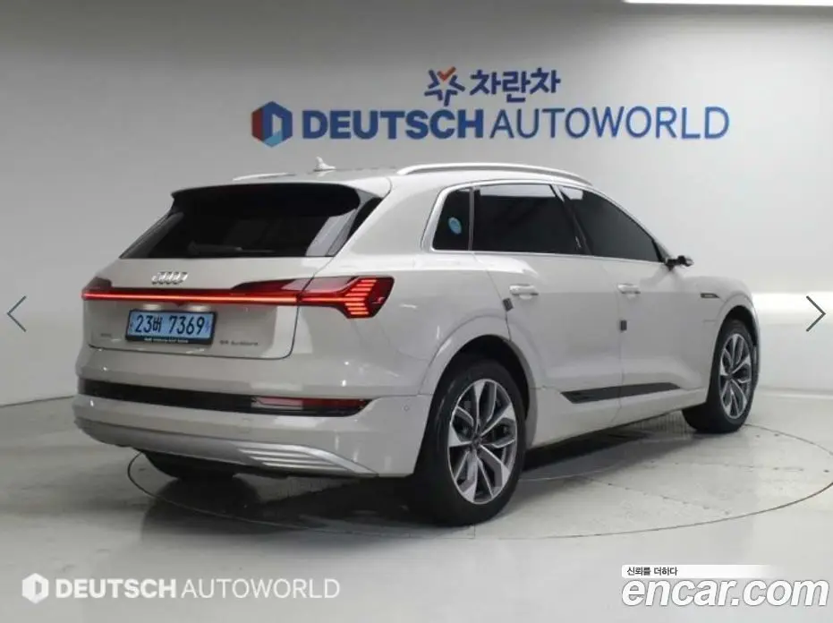 Audi e-tron 2020 автомат (гидро), фото 2 Audi e-tron 2020 автомат (гидро), фото 2