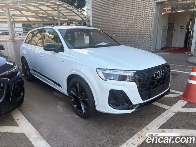 Audi Q7 2026 3.0 автомат (гидро), миниатюра 2