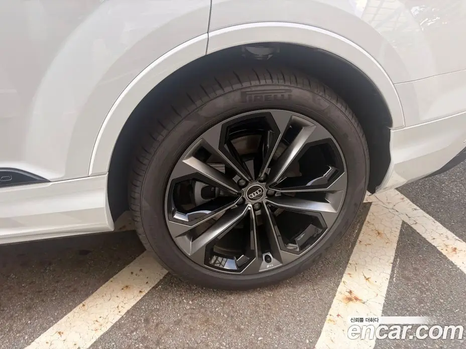 Audi Q7 2026 3.0 автомат (гидро), фото 6