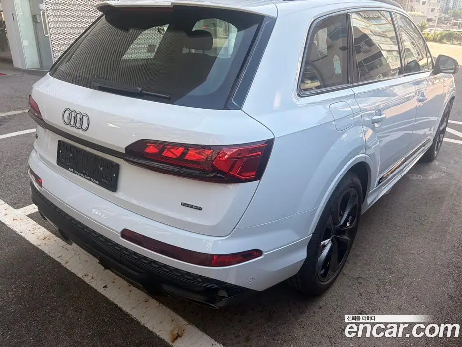 Audi Q7 2026 3.0 автомат (гидро), фото 9