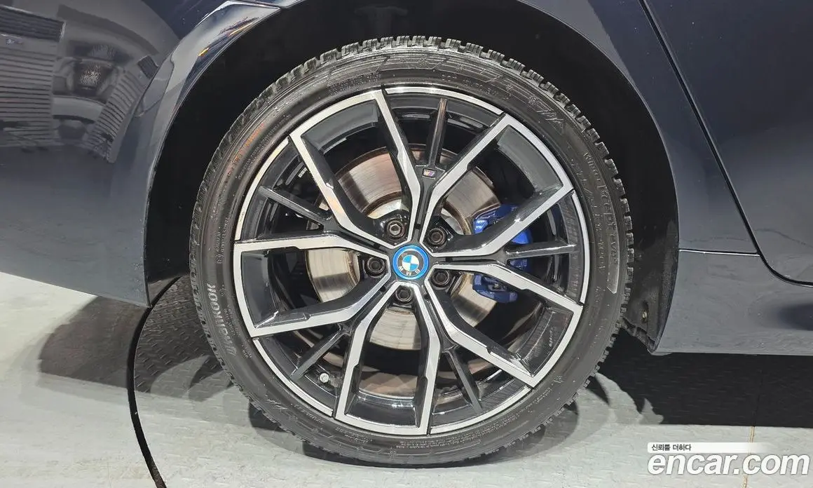BMW 5 серия 2023 2.0 автомат (гидро), фото 5