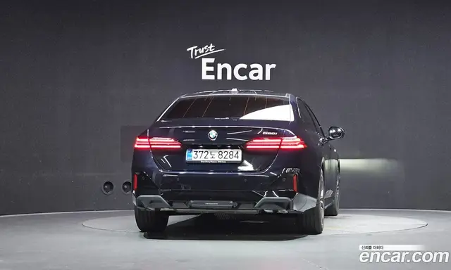 BMW 5 серия 2025 2.0 автомат (гидро), миниатюра 4 BMW 5 серия 2025 2.0 автомат (гидро), миниатюра 4