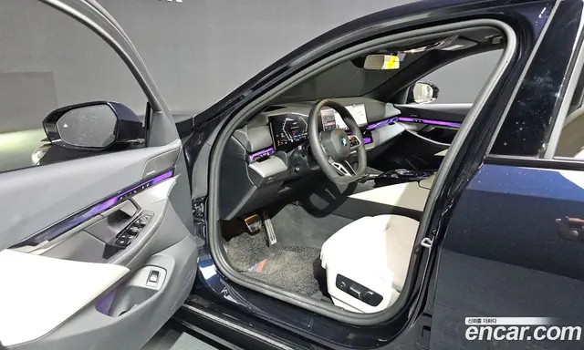 BMW 5 серия 2025 2.0 автомат (гидро), миниатюра 10 BMW 5 серия 2025 2.0 автомат (гидро), миниатюра 10