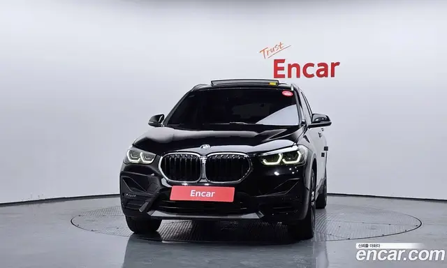 BMW X1 2020 2.0 автомат (гидро), миниатюра 3 BMW X1 2020 2.0 автомат (гидро), миниатюра 3