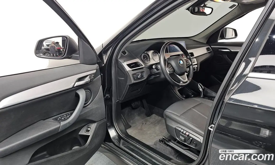 BMW X1 2020 2.0 автомат (гидро), фото 10 BMW X1 2020 2.0 автомат (гидро), фото 10