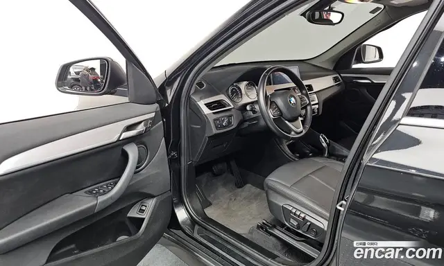BMW X1 2020 2.0 автомат (гидро), миниатюра 10 BMW X1 2020 2.0 автомат (гидро), миниатюра 10
