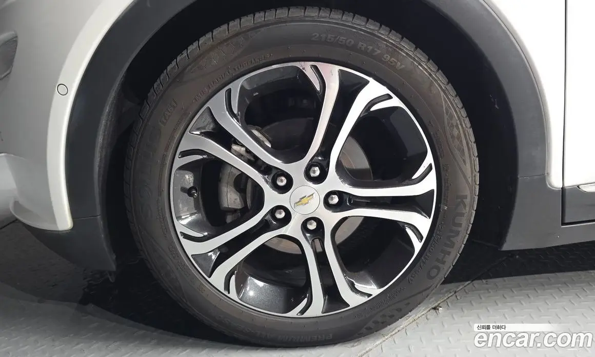 Chevrolet Bolt EV 2018 0.2 автомат (гидро), фото 5