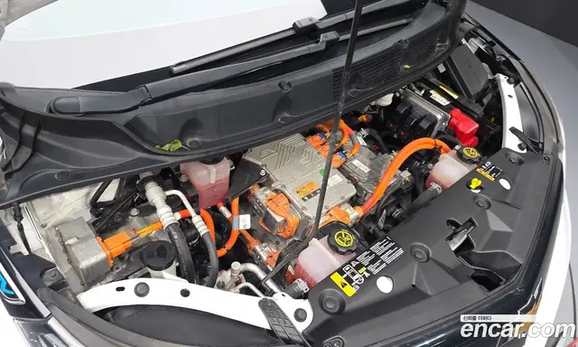 Chevrolet Bolt EV 2018 0.2 автомат (гидро), миниатюра 6