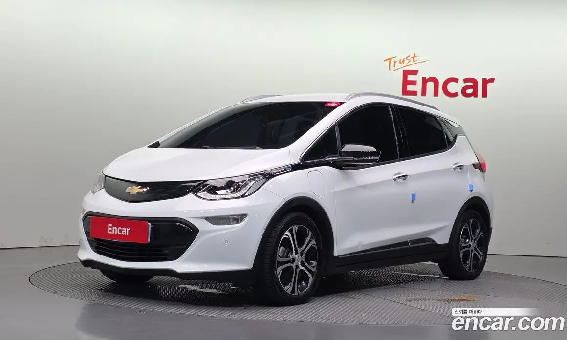 Chevrolet Bolt EV 2019 0.2 автомат (гидро), фото 1 Chevrolet Bolt EV 2019 0.2 автомат (гидро), фото 1