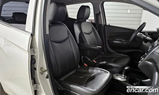 Chevrolet Spark 2016 1.0 автомат (гидро), миниатюра 10