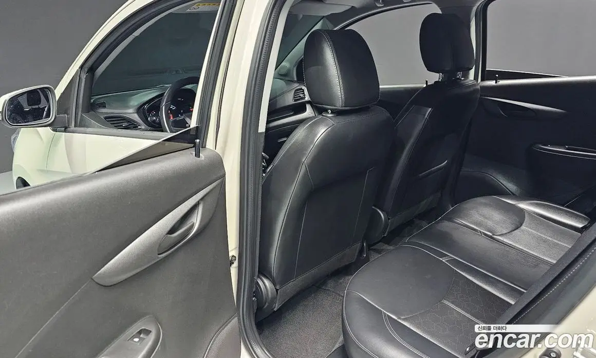 Chevrolet Spark 2017 1.0 автомат (гидро), фото 18