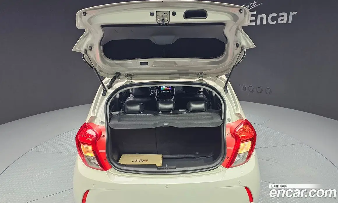 Chevrolet Spark 2017 1.0 автомат (гидро), фото 20