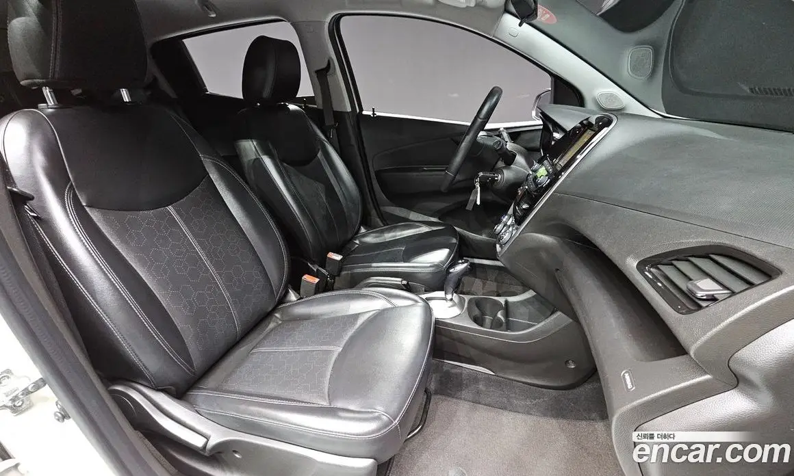 Chevrolet Spark 2017 1.0 автомат (гидро), фото 10
