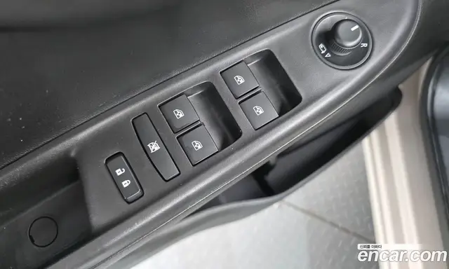 Chevrolet Spark 2017 1.0 автомат (гидро), миниатюра 12
