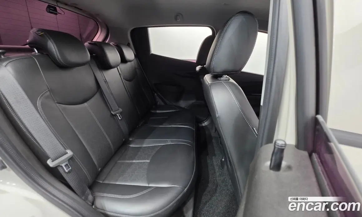 Chevrolet Spark 2017 1.0 автомат (гидро), фото 19