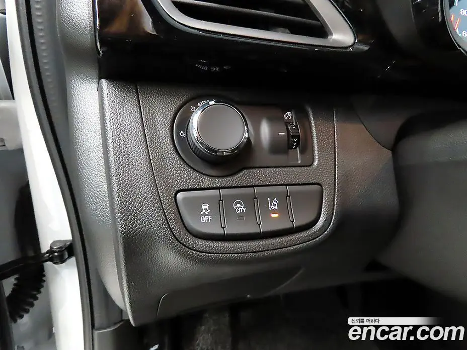 Chevrolet Spark 2022 1.0 автомат (гидро), фото 14