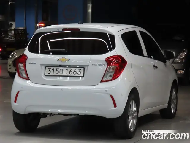 Chevrolet Spark 2022 1.0 автомат (гидро), миниатюра 4