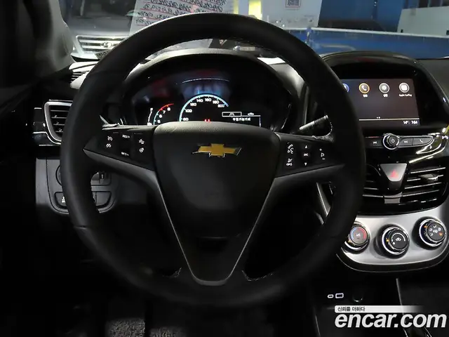 Chevrolet Spark 2022 1.0 автомат (гидро), миниатюра 9
