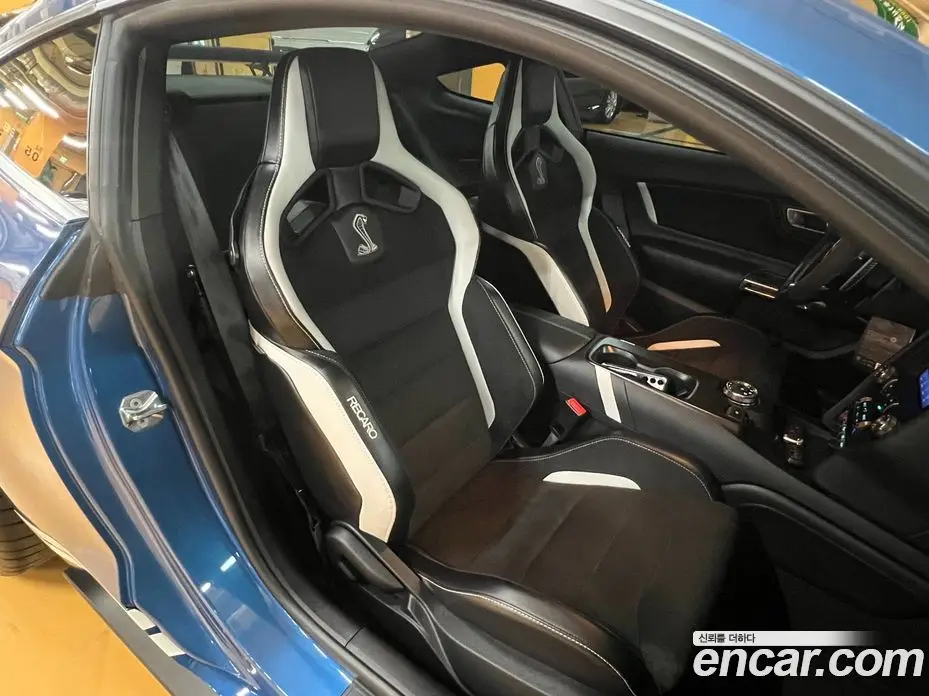 Ford Mustang 2020 5.2 автомат (гидро), фото 12 Ford Mustang 2020 5.2 автомат (гидро), фото 12