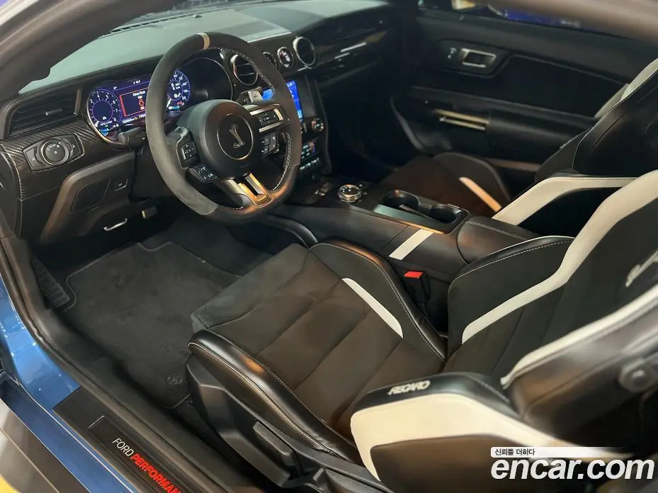 Ford Mustang 2020 5.2 автомат (гидро), фото 13 Ford Mustang 2020 5.2 автомат (гидро), фото 13