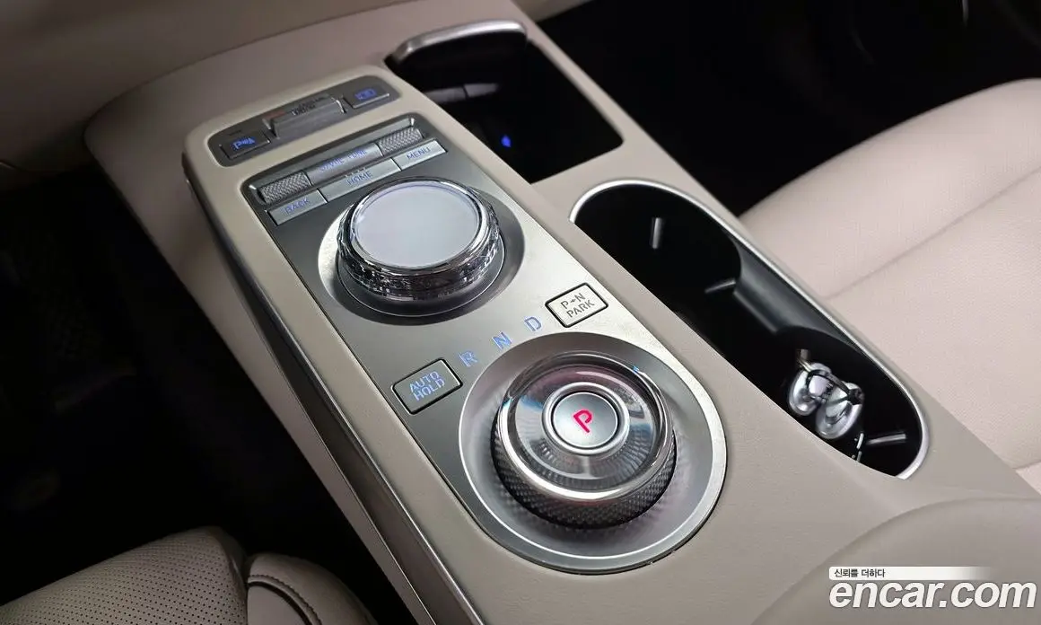 Genesis GV70 2021 2.5 автомат (гидро), фото 9