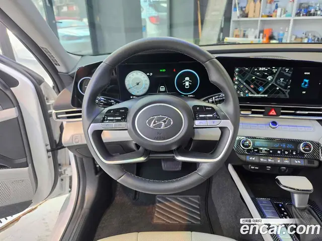 Hyundai Avante 2022 1.6 автомат (гидро), миниатюра 11 Hyundai Avante 2022 1.6 автомат (гидро), миниатюра 11