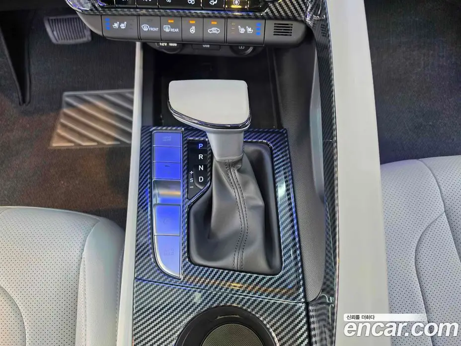 Hyundai Avante 2022 1.6 автомат (гидро), фото 12 Hyundai Avante 2022 1.6 автомат (гидро), фото 12